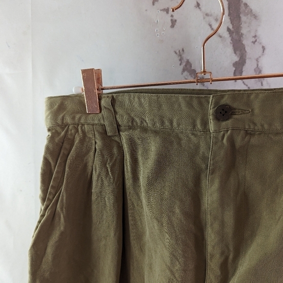 Tommy Bahama Shorts Mens 34 Brown Silk 8 9 Inch Beach Vacation Summer Pleated - Picture 2 of 12